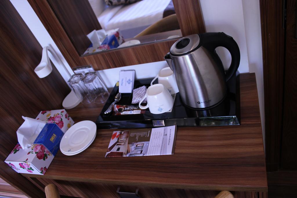 Crown Arena Hotel Hulhumalé Eksteriør billede